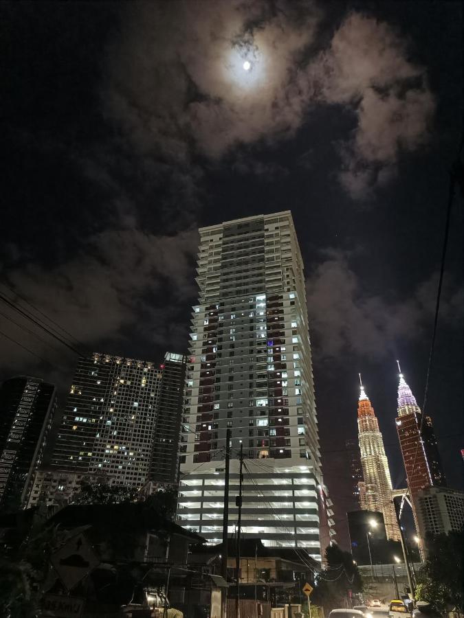 Colony By Infinitum Suites Service Klcc Apartemen Kuala Lumpur
