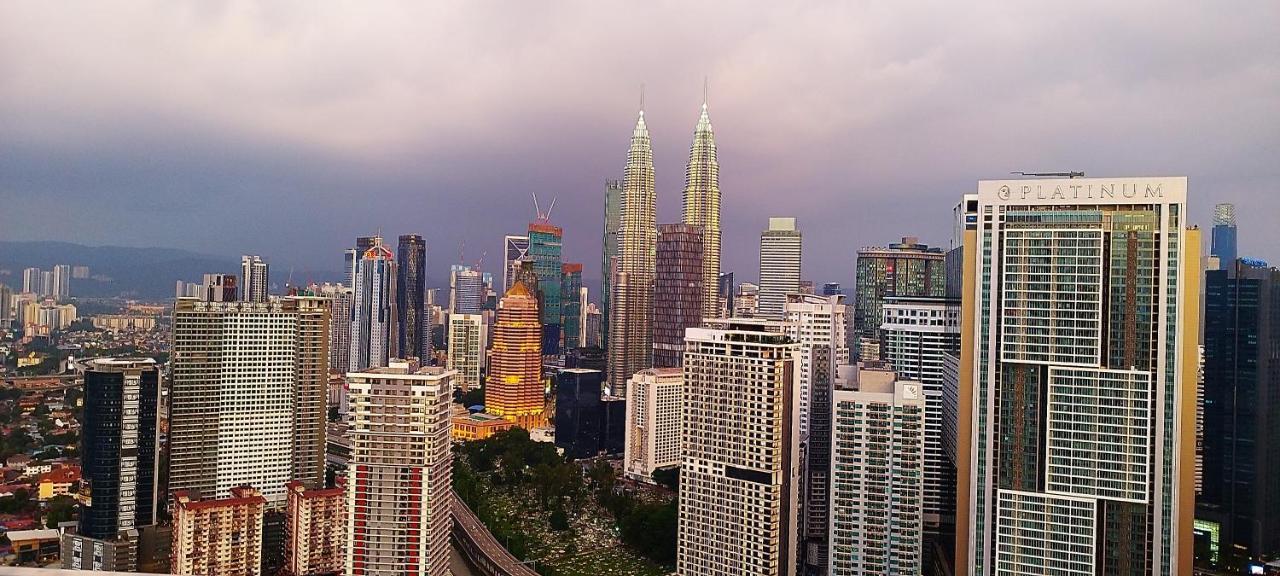 Colony By Infinitum Suites Service Klcc Kuala Lumpur